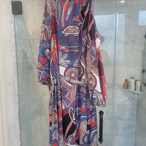 One sleeve dress size 22